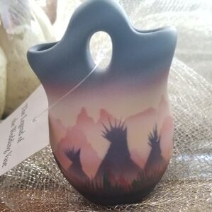 Beautiful signed native american wedding unity vase